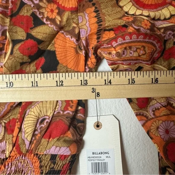 Billabong Women’s Perfect Paisley Mini Dress
Brand: Billabong - Picture 7 of 10